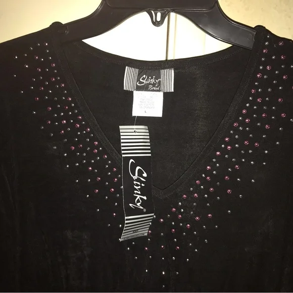 Slinky Brand Black Top with Pink Accents - Picture 4 of 4